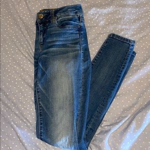 American eagle low rise jeans